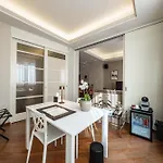 Cavour Luxury Διαμέρισμα *