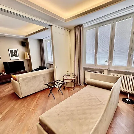 Cavour Luxury