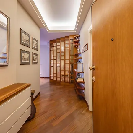 Cavour Luxury Bolonia