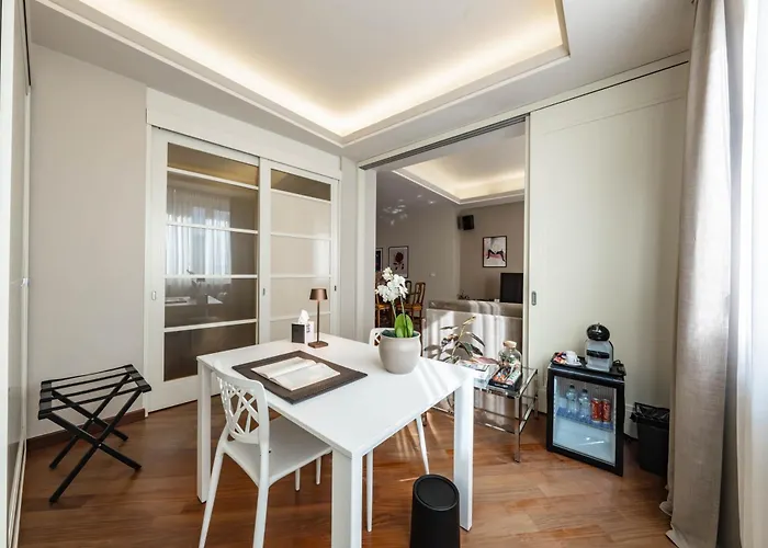 Cavour Luxury Apartament *