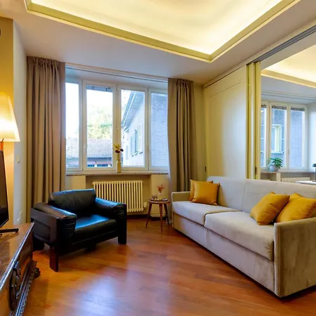 Cavour Luxury Lägenhet *